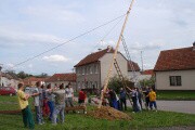 Stavění a kácení máje 2010